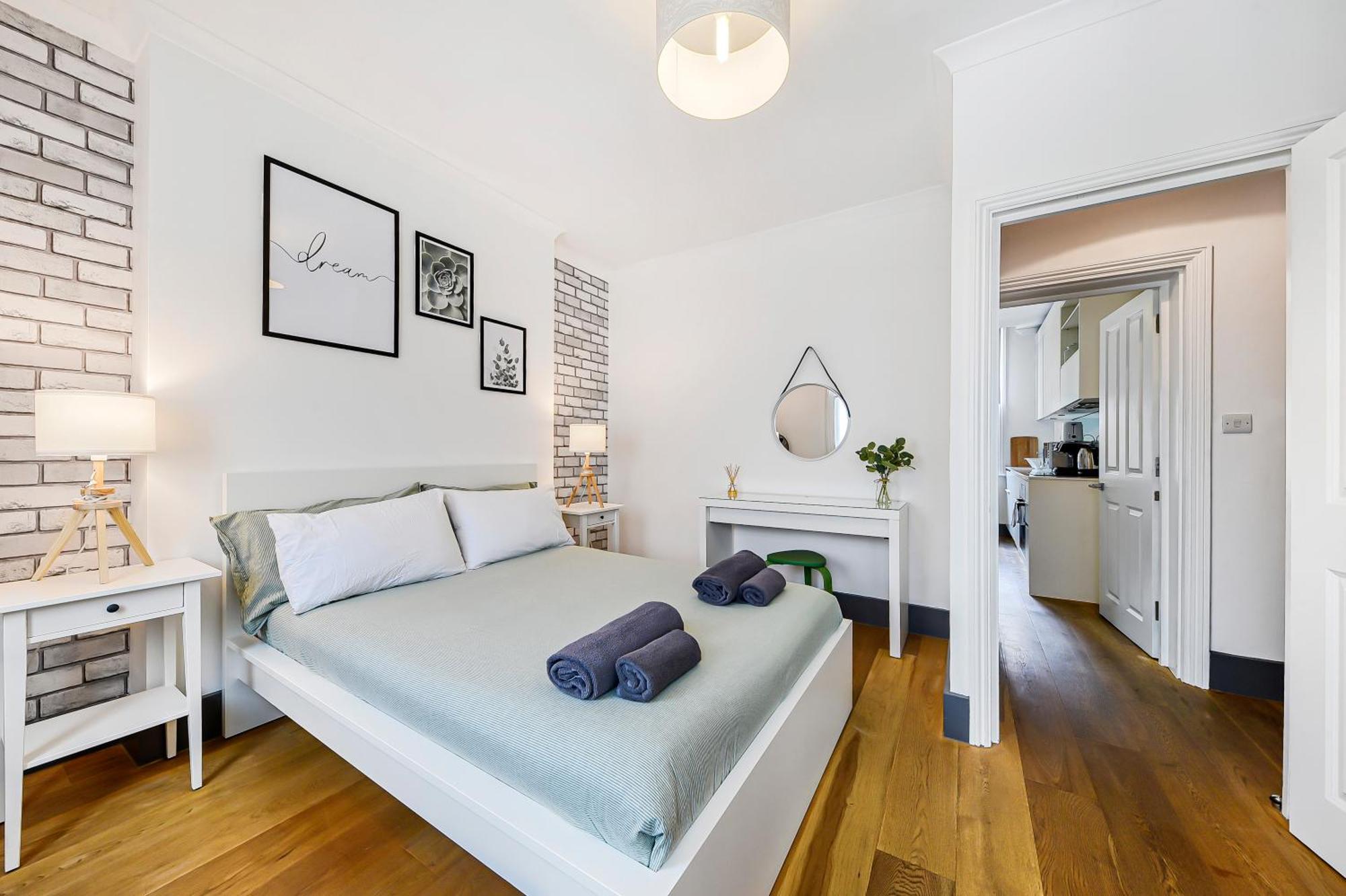 Modern One Bedroom In Fitzrovia, Central London Exterior photo